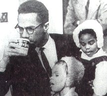 Malcolm X con le figlie